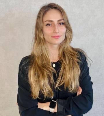 Sinem Lülleci - İş Geliştirme Uzmanı